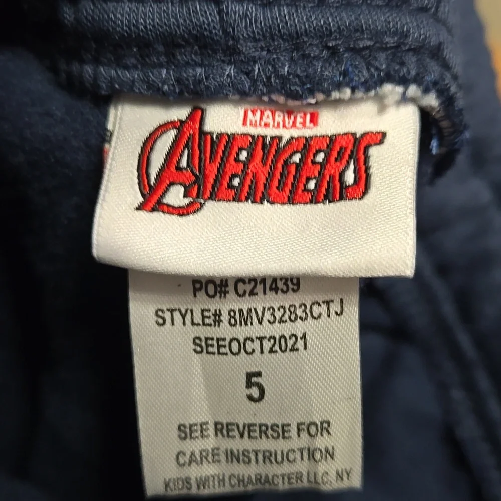 Marvel Avenger Joggers - Picture 5 of 5
